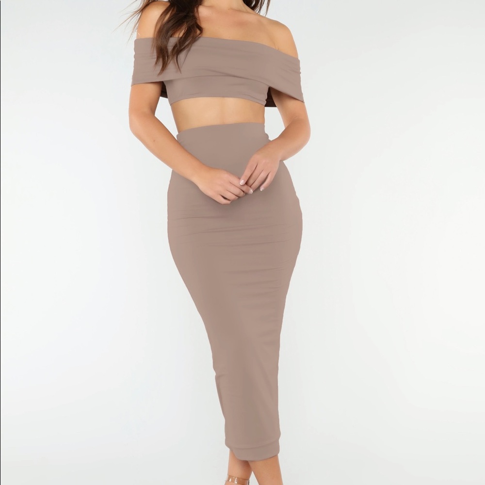 Fashion Nova 2 Piece Skirt Set